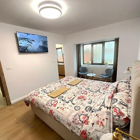 Central Residence 塔古玖 外观 照片