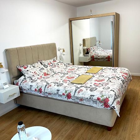 Central Residence 塔古玖 外观 照片